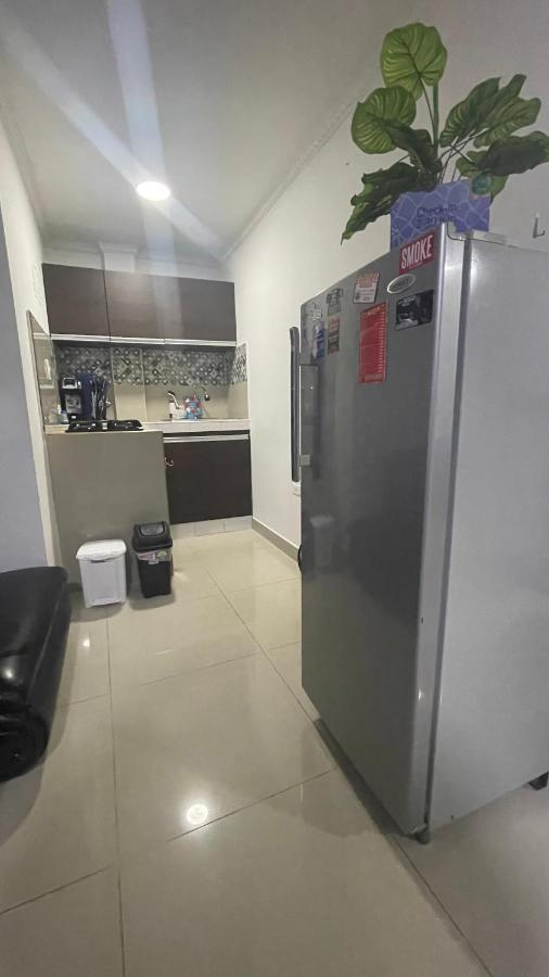 Sea Life Apartamentos En Via Principal Centro Y San Luis San Andrés Kültér fotó